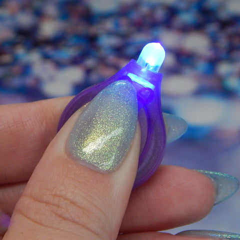 NEW! Mini UV Flashlight • An Illuminating Nail Art Accessory